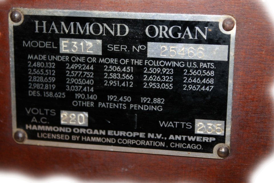 HAMMOND E312