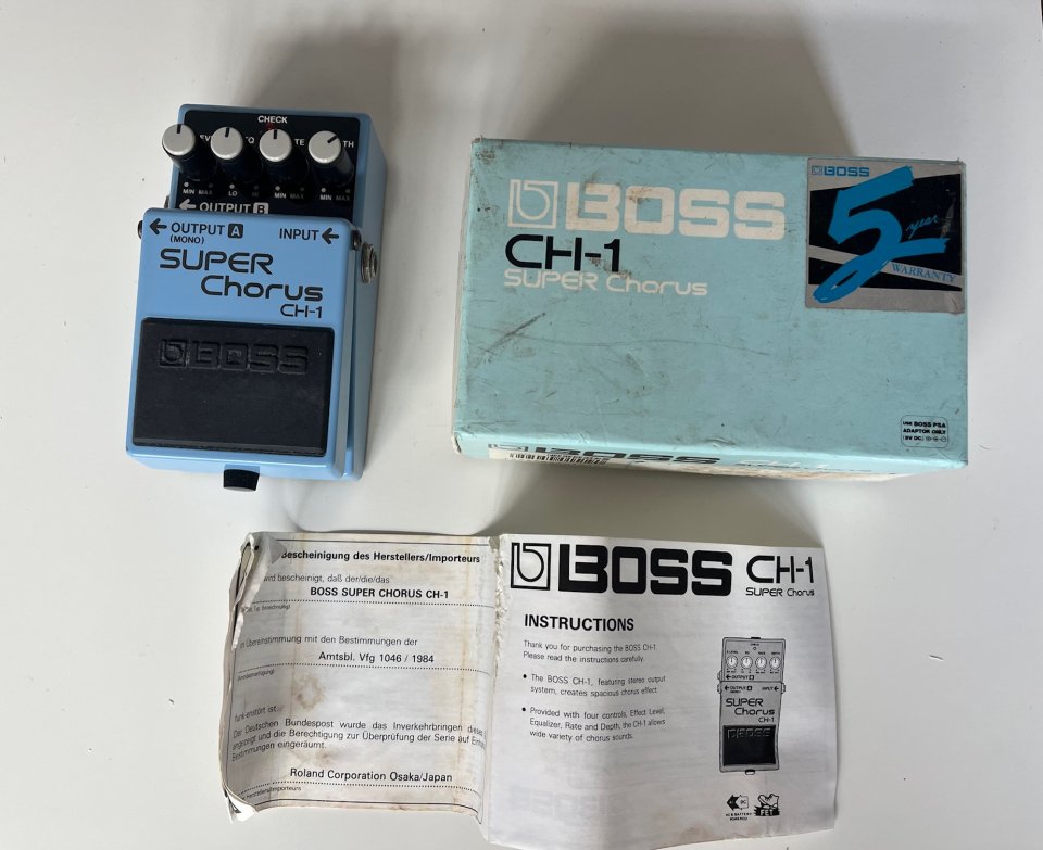 Boss Super Chorus  CH-1 año 1991  Blue label