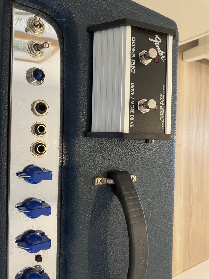 Fender Hot Rod De Luxe Ed lim