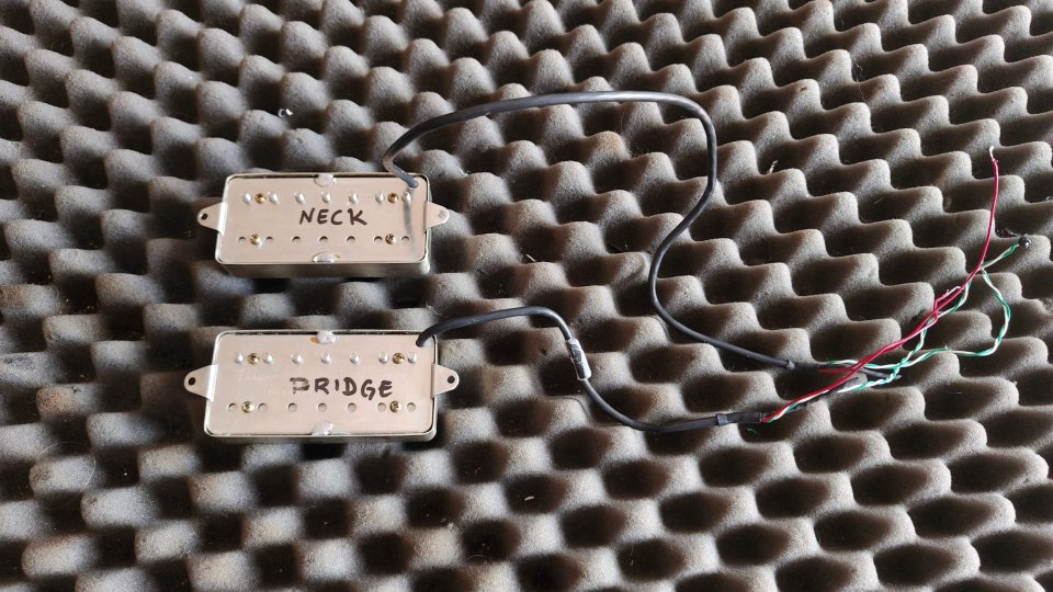 Pastillas Bare Knuckle Holydiver + VHII (7 cuerdas) de segunda mano · Foto 4 de 9 · Bizkaia · 290 €