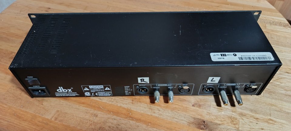 Ecualizador Gráfico dbx 231V-EU | Excelente estado | de segunda mano · Foto 8 de 8 · Cantabria · 99 €