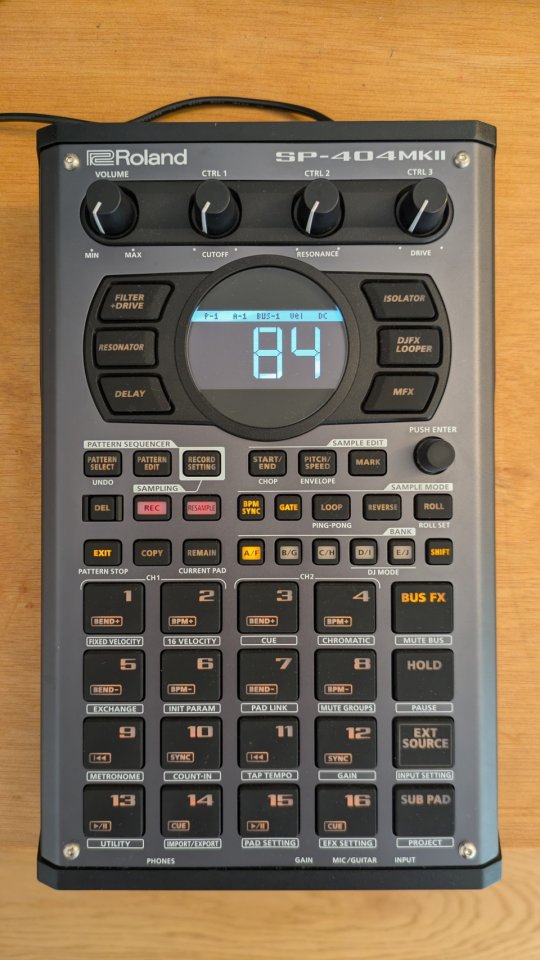 Roland SP-404MKII de segunda mano · Foto 1 de 7 · Barcelona · 410 €