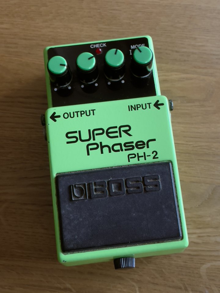 Boss Super Phaser PH-2 Made in Japan de segunda mano · Foto 1 de 2 · Sevilla · 225 €
