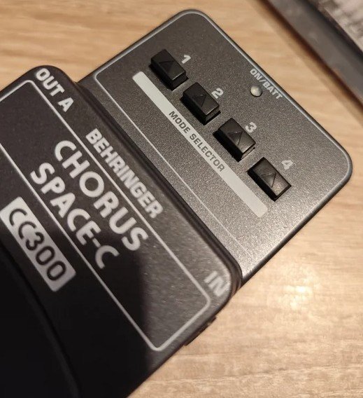 Behringer Chorus Space-C CC300 de segunda mano · Foto 3 de 5 · Guadalajara · 110 €