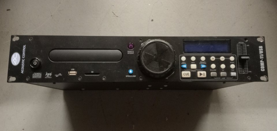 Reproductor Acoustic Control CDMP-11/USB de segunda mano · Foto 2 de 4 · Barcelona · 95 €