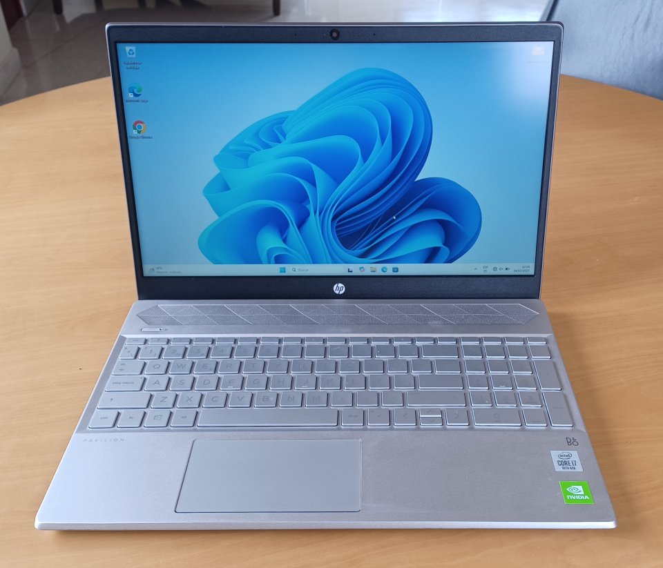 Ordenador portátil HP Pavilion 15-CS. i7 10ª Gen Ram 16GB SSD250+HDD 1TB