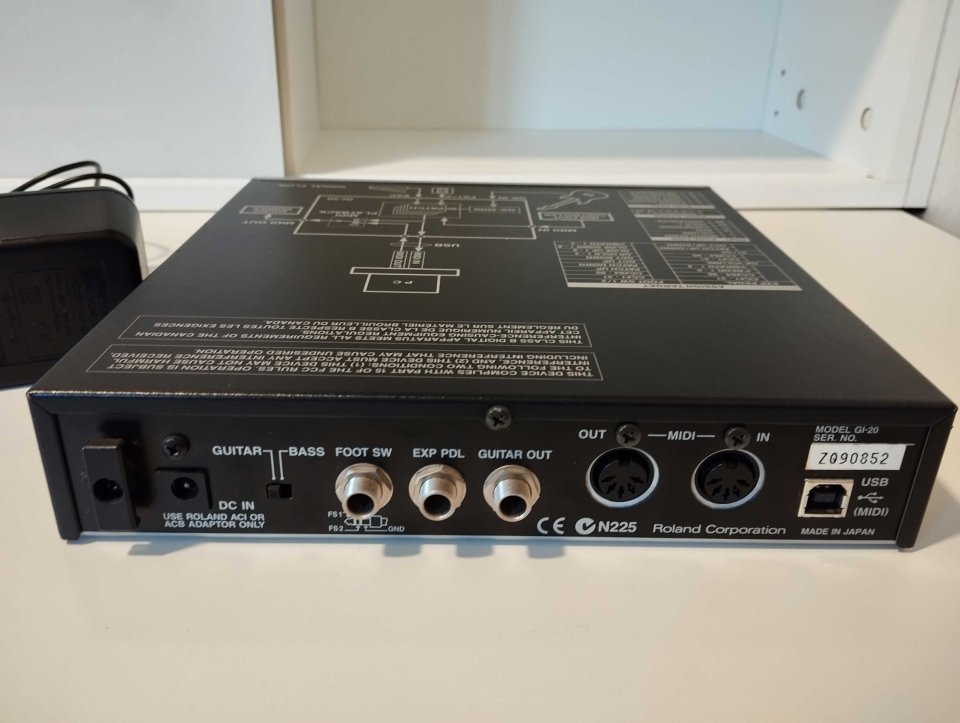 Roland GI-20 + cable