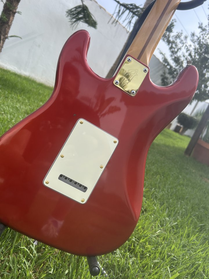 Fender Stratocaster CAR Seymour Duncan de segunda mano · Foto 5 de 9 · Cádiz · 400 €