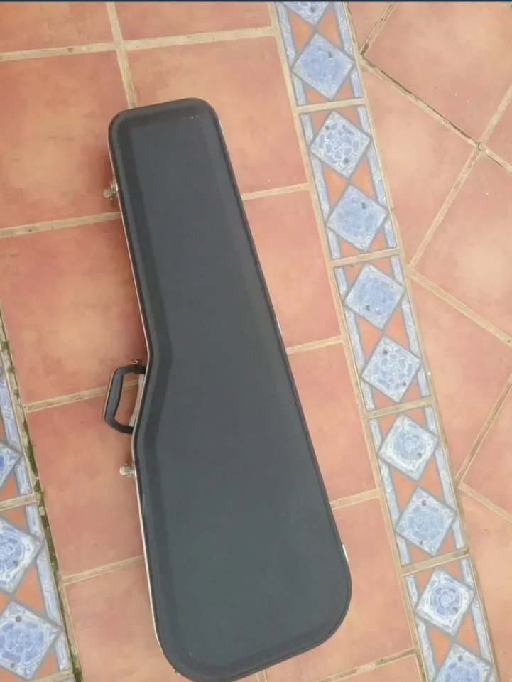 Epiphone SG 400 Coreana de segunda mano · Foto 8 de 8 · Sevilla · 400 €