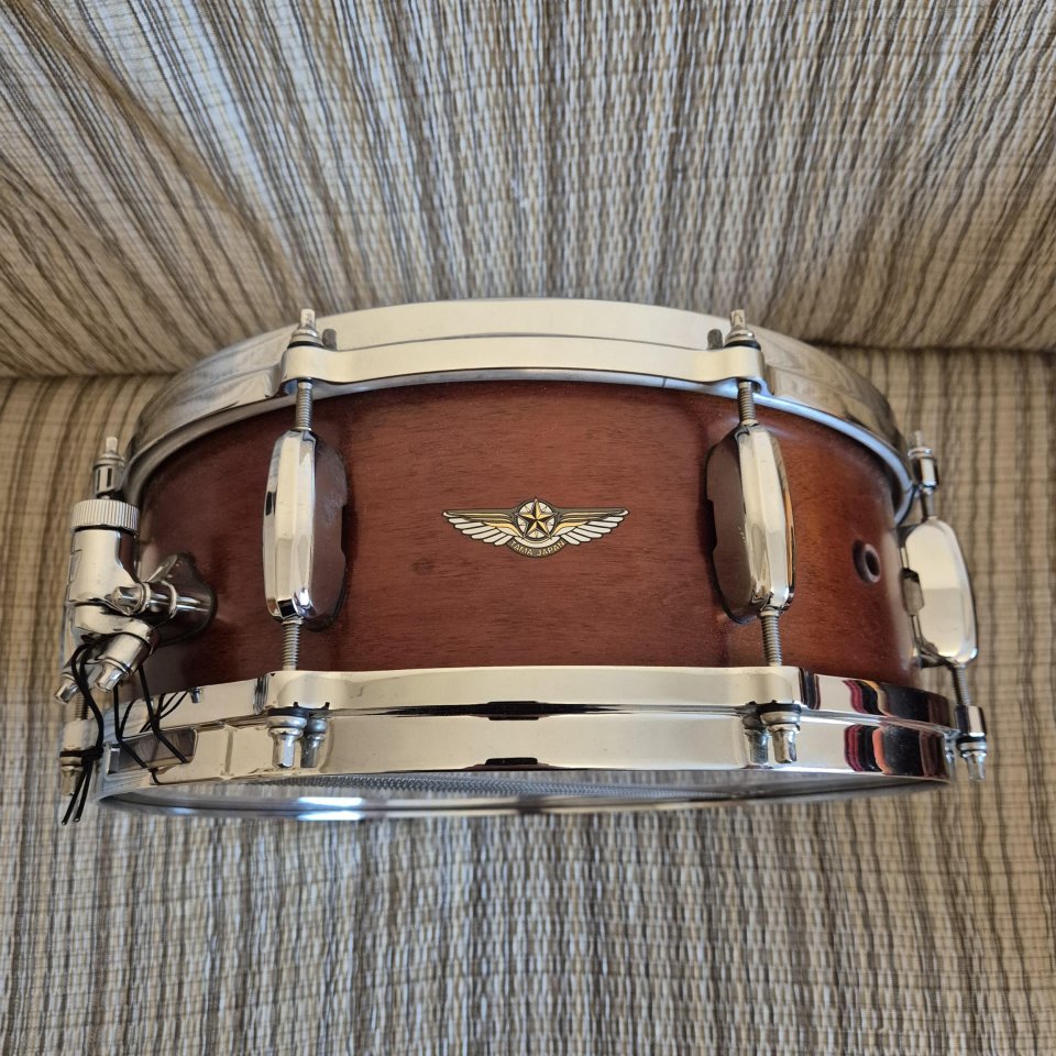 Caja TAMA STAR MAPLE Satin Antique Brown 14"x5,5" de segunda mano · Foto 1 de 10 · Cantabria · 775 €