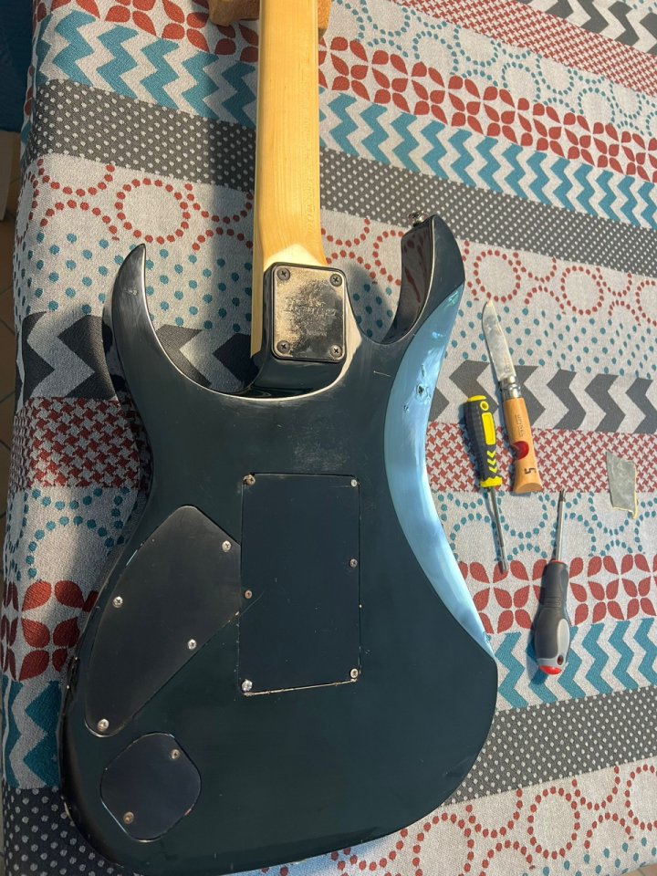 Ibanez RG760 / 570 de segunda mano · Foto 3 de 10 · Barcelona · 590 €