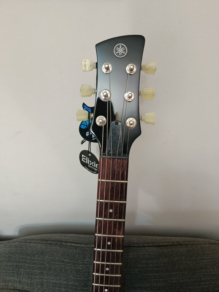 Yamaha Revstar RSE20 Roja de segunda mano · Foto 3 de 4 · Bizkaia · 360 €
