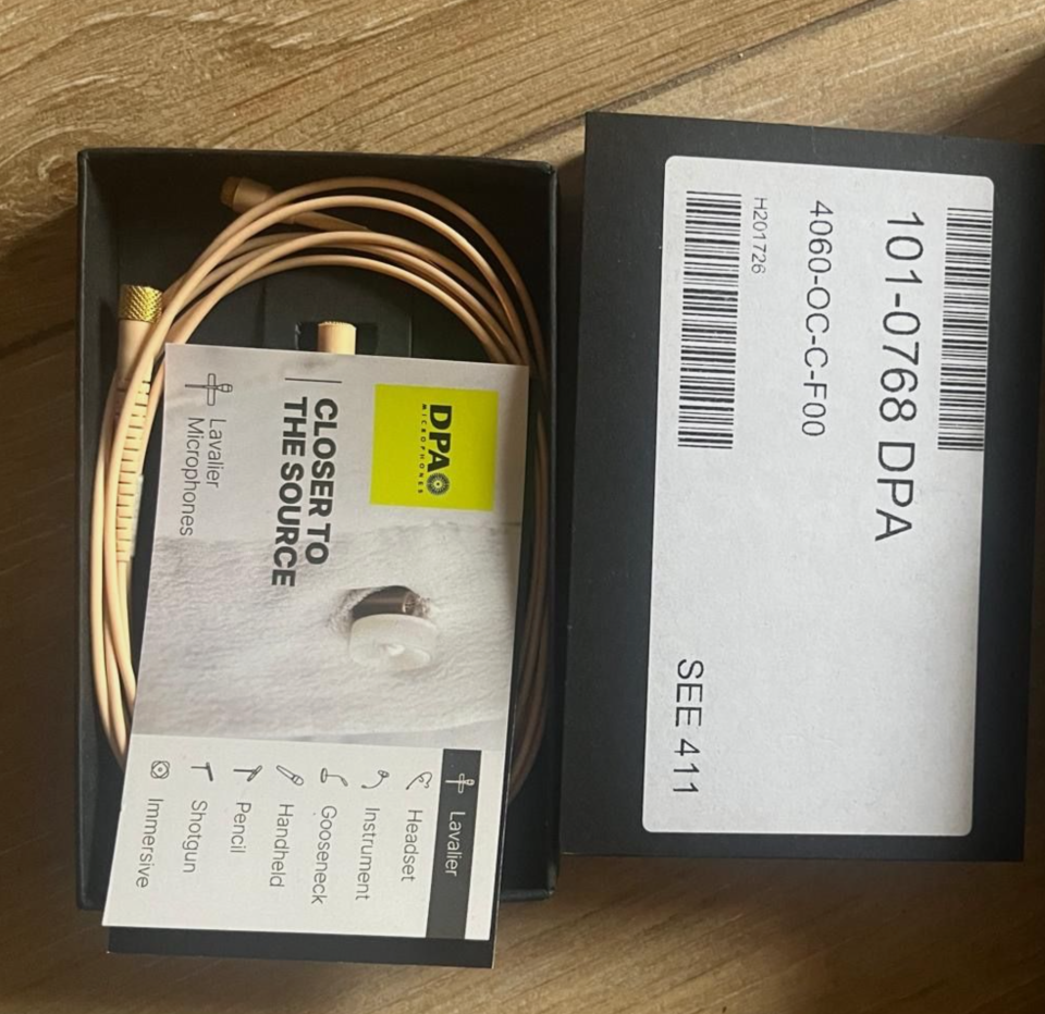 DPA 4060 beige + adaptador XLR — comprado 2025, usado una vez de segunda mano · Foto 1 de 3 · Madrid · 300 €