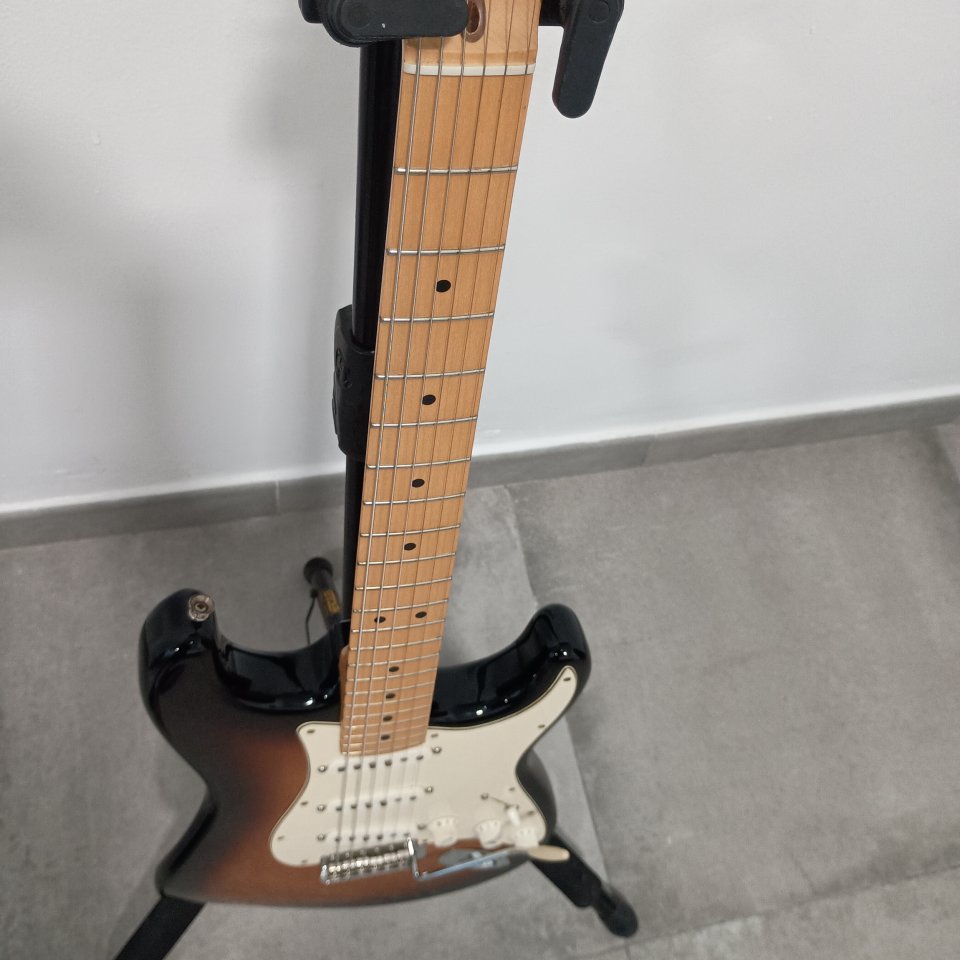 Fender Stratocaster Made in Usa 2012 de segunda mano · Foto 4 de 9 · Málaga · 1000 €