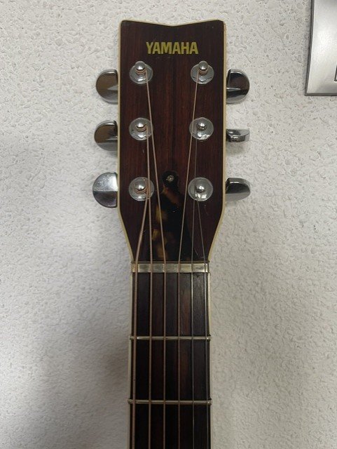 YAMAHA FG 345 "Era dorada 1977-81" de segunda mano · Foto 4 de 10 · Madrid · 500 €