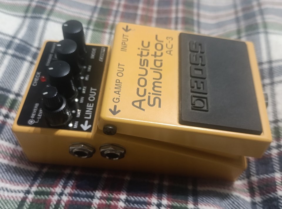 Boss AC3 acoustic simulator