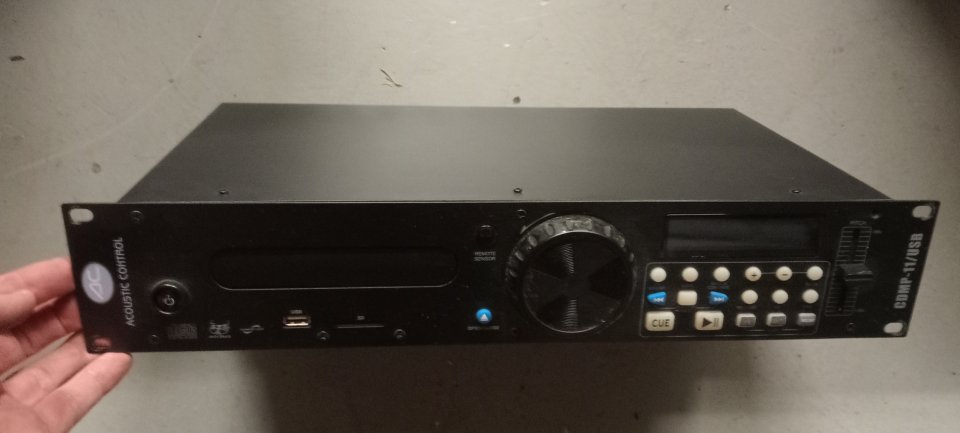 Reproductor Acoustic Control CDMP-11/USB de segunda mano · Foto 3 de 4 · Barcelona · 95 €