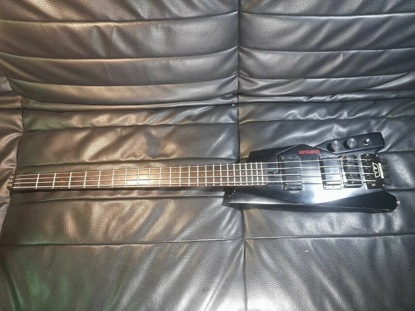 Westone Quantum x850 headless 1985 black