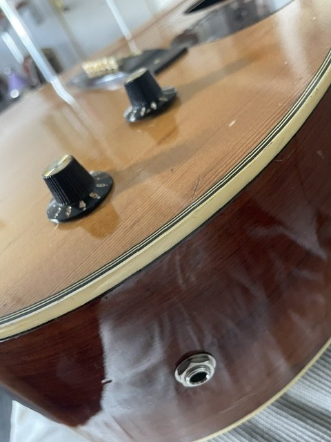 YAMAHA FG 345 "Era dorada 1977-81" de segunda mano · Foto 8 de 10 · Madrid · 500 €