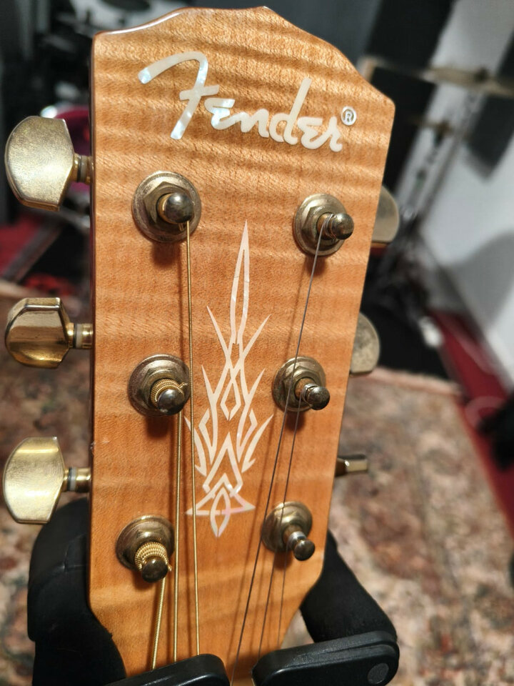 Fender California T-Bucket 400CE