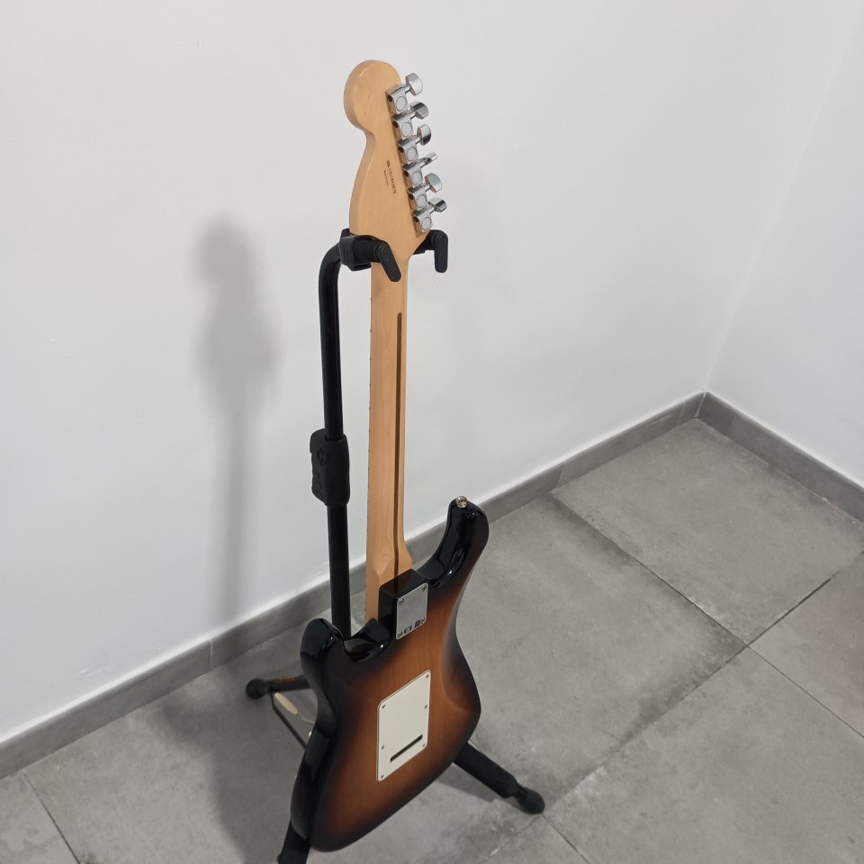 Fender Stratocaster Made in Usa 2012 de segunda mano · Foto 7 de 9 · Málaga · 1000 €