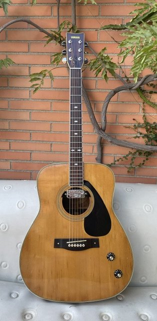 YAMAHA FG 345 "Era dorada 1977-81" de segunda mano · Foto 9 de 10 · Madrid · 500 €