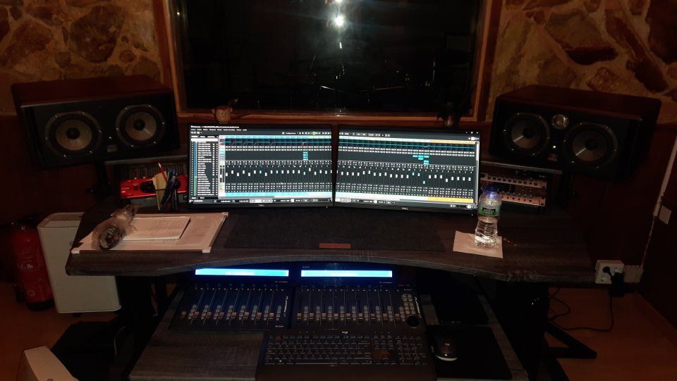 Sesión de Estudio Gratis: Busco Artistas y Bandas para Grabación en Madrid.