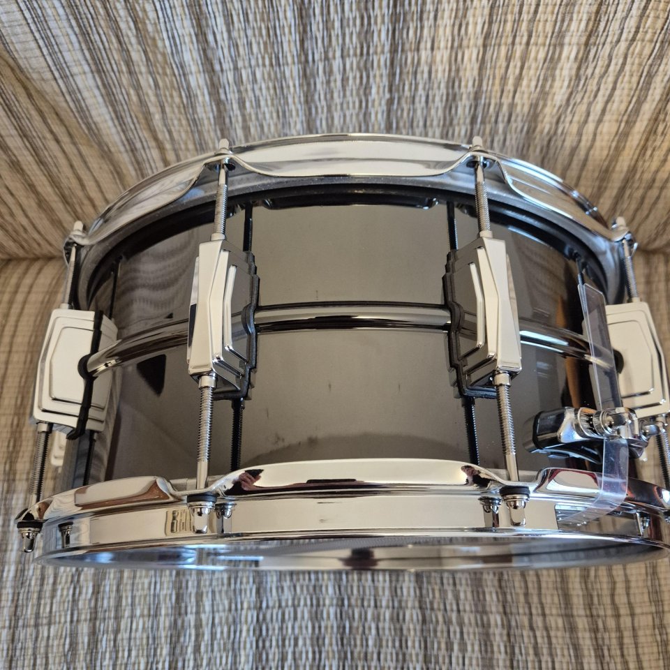 Caja LUDWIG LB417 Black Beauty 14x6,5" de segunda mano · Foto 3 de 10 · Cantabria · 875 €