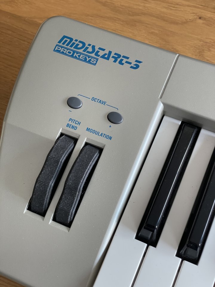 Miditech Midistart 3 Prokeys de segunda mano · Foto 2 de 4 · Sevilla · 50 €
