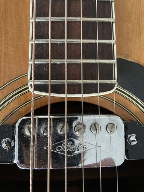 YAMAHA FG 345 "Era dorada 1977-81" de segunda mano · Foto 3 de 10 · Madrid · 500 €
