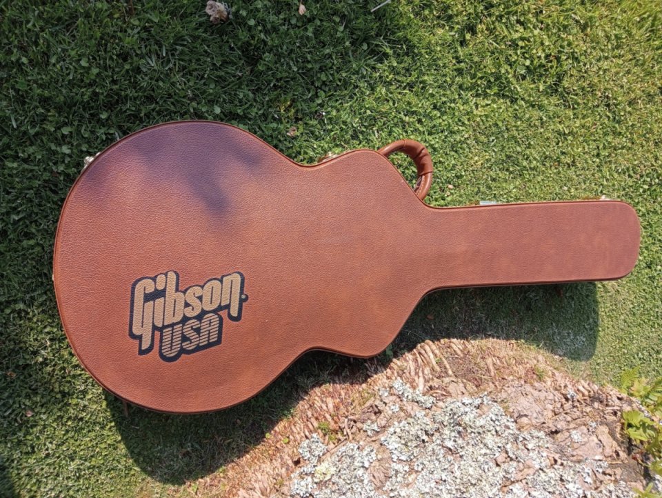 Gibson ES-355 B.B. King "Lucille" de 1997 Cherry Red. de segunda mano · Foto 6 de 10 · A Coruña · 3663 €