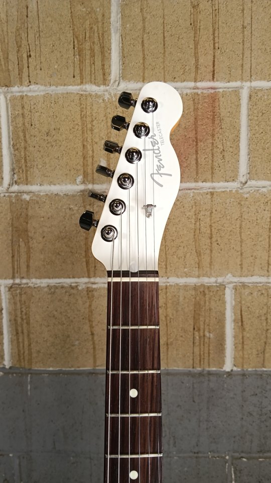 Fender MIJ Elemental Telecaster Nimbus White