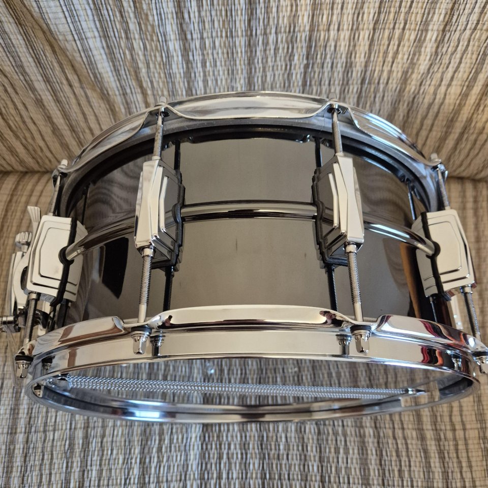 Caja LUDWIG LB417 Black Beauty 14x6,5" de segunda mano · Foto 5 de 10 · Cantabria · 875 €
