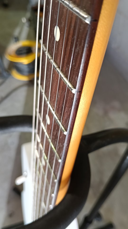 Fender MIJ Elemental Telecaster Nimbus White