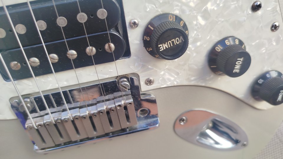 [CAMBIO] Fender American Series Stratocaster HH (2003) - Con S-1 Switching