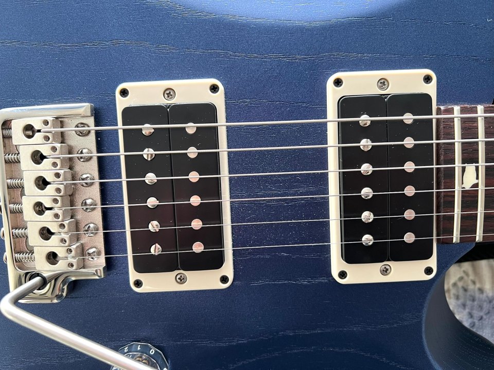 PRS CE 24-08 Swamp Ash 78 ( reservada)