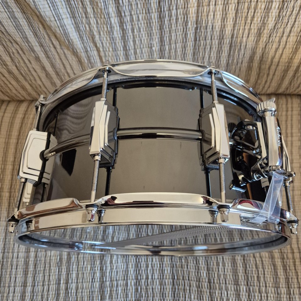 Caja LUDWIG LB417 Black Beauty 14x6,5" de segunda mano · Foto 8 de 10 · Cantabria · 875 €