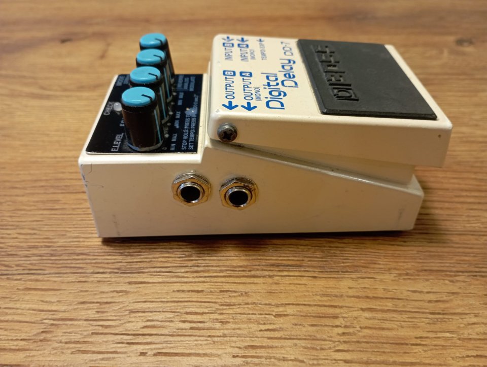 Pedal Digital Delay DD-7 de segunda mano · Foto 3 de 7 · Gipuzkoa · 95 €