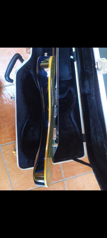 Vendo Cort KX Custom de segunda mano · Foto 4 de 7 · León · 450 €