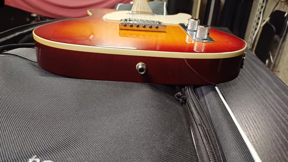 Fender telecaster am deluxe