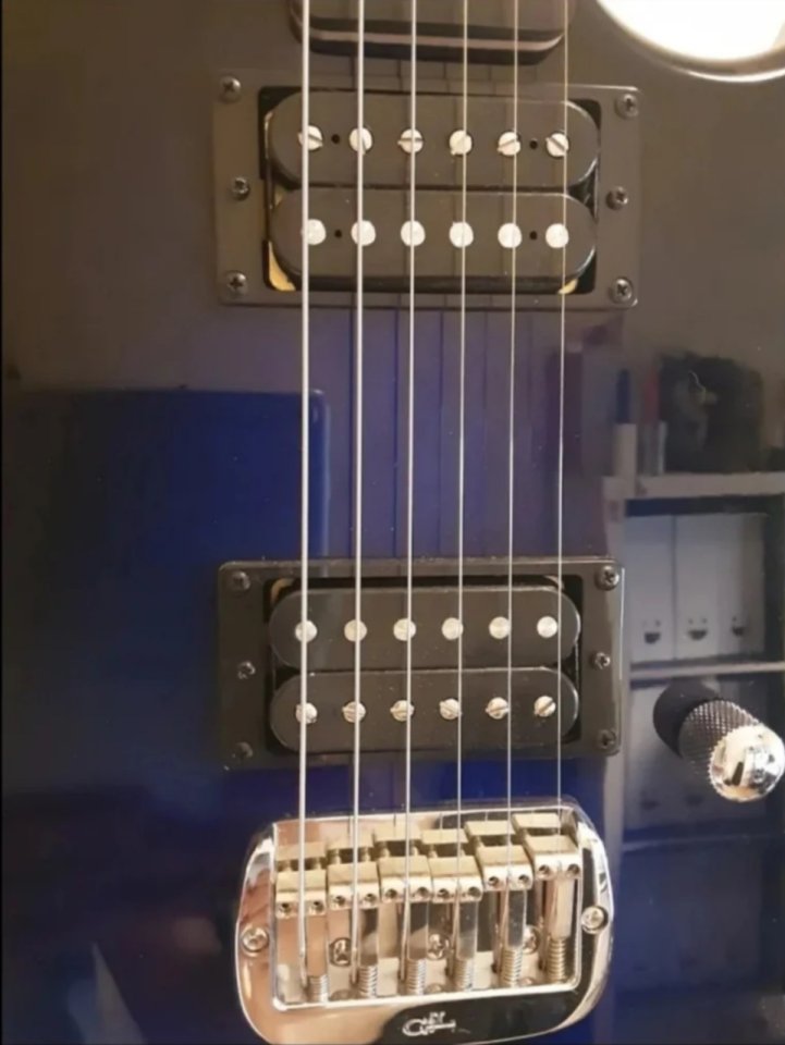 G&L Superhawk Jerry Cantrell