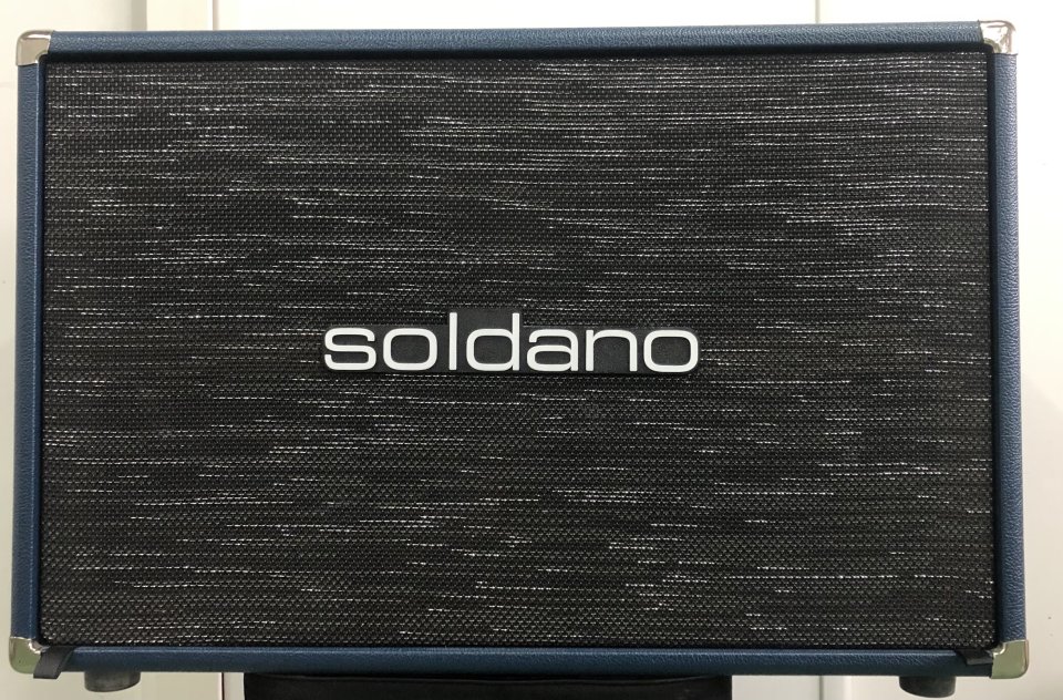 Pantalla 2x12" SOLDANO CLASSIC Impecable + Funda a medida