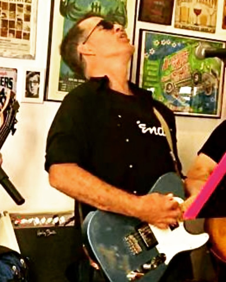 Fender Telecaster HH TIDEPOOL BLUE de segunda mano · Foto 1 de 3 · Madrid · 550 €