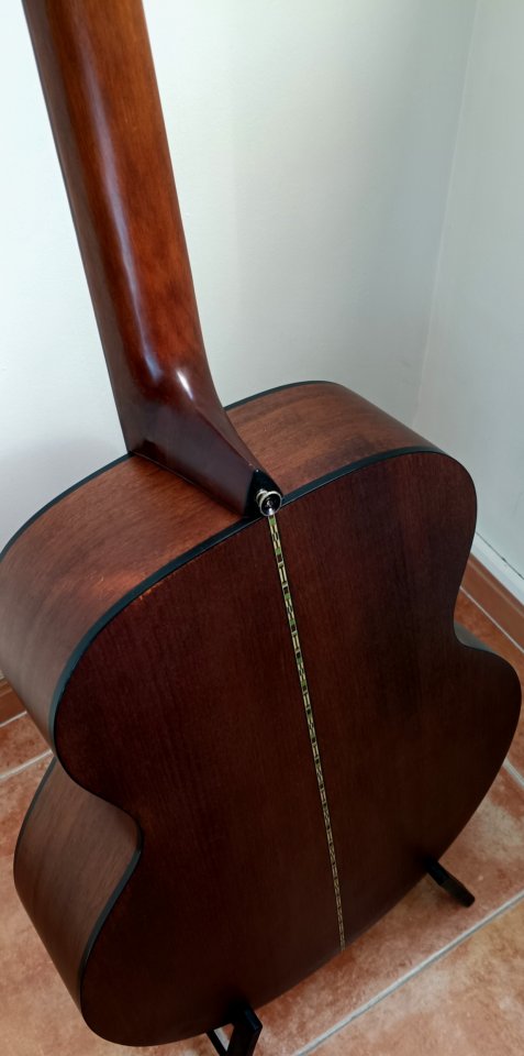 Bajo FENIX B-10 by Young Chang