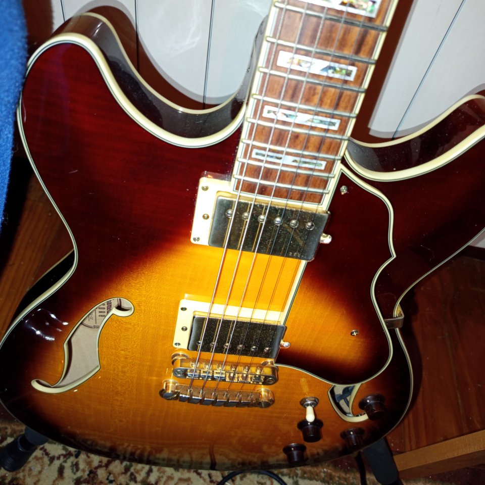 Ibanez AS103 Sunburst(envío incluido)