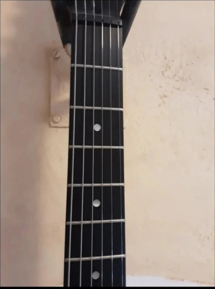 G&L Superhawk Jerry Cantrell