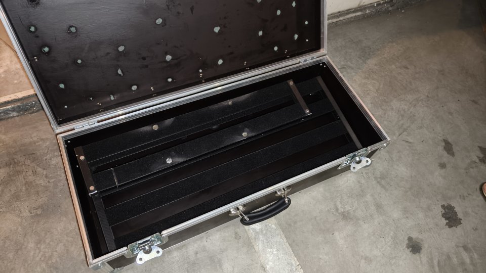 Pedalera con flightcase de segunda mano · Foto 2 de 9 · Illes Balears · 160 €