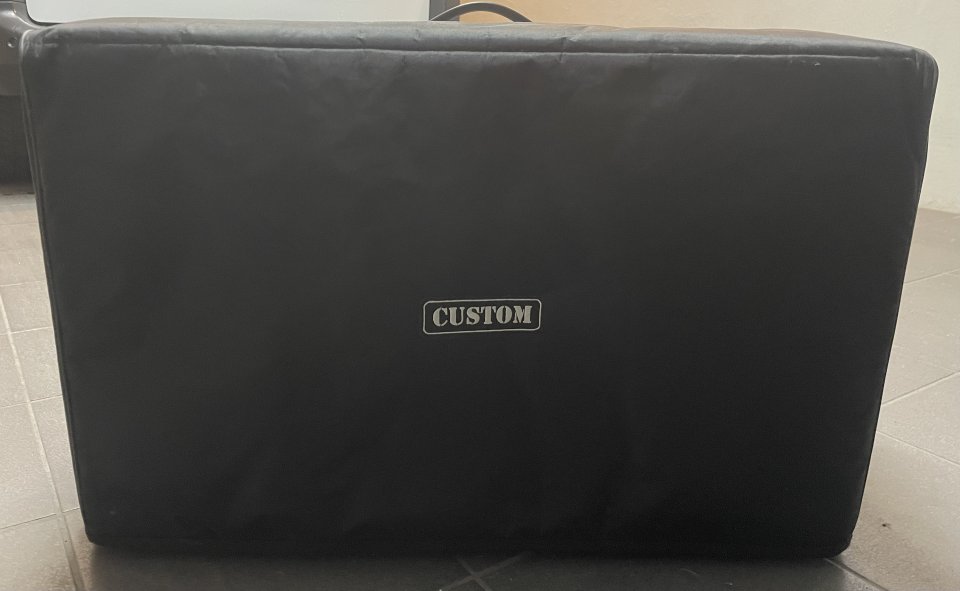 Pantalla 2x12" SOLDANO CLASSIC Impecable + Funda a medida