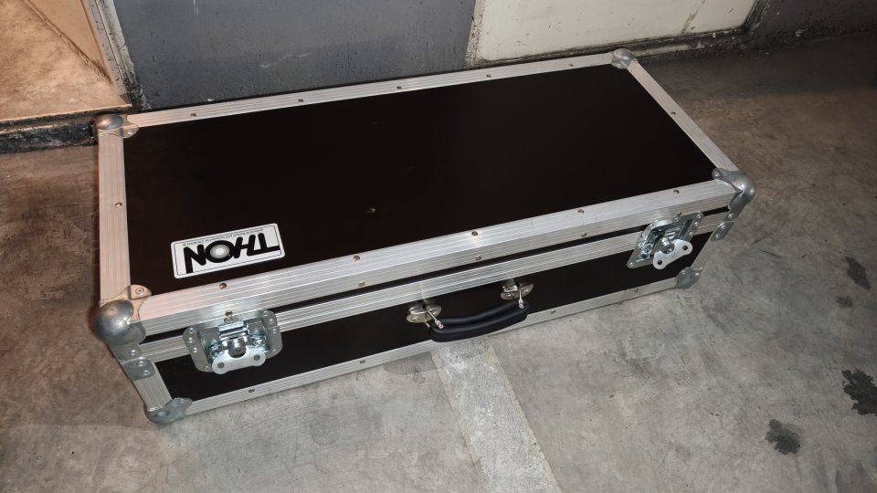 Pedalera con flightcase de segunda mano · Foto 3 de 9 · Illes Balears · 160 €