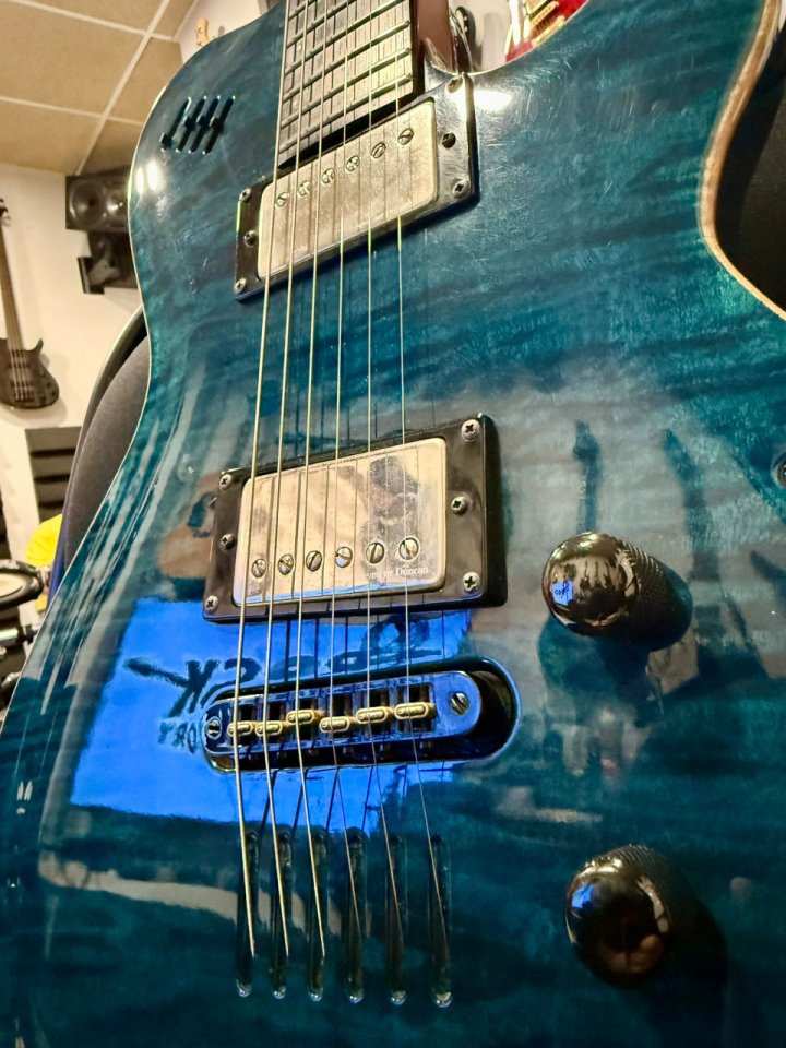 Godin LGX-SA mas sintetizador GR20 de segunda mano · Foto 3 de 7 · Barcelona